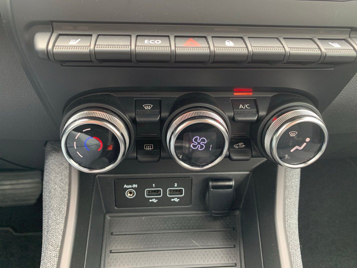 Renault ZOE EXPERIENCE R135 Z.E. 50 - Samsaru's Car Outlet