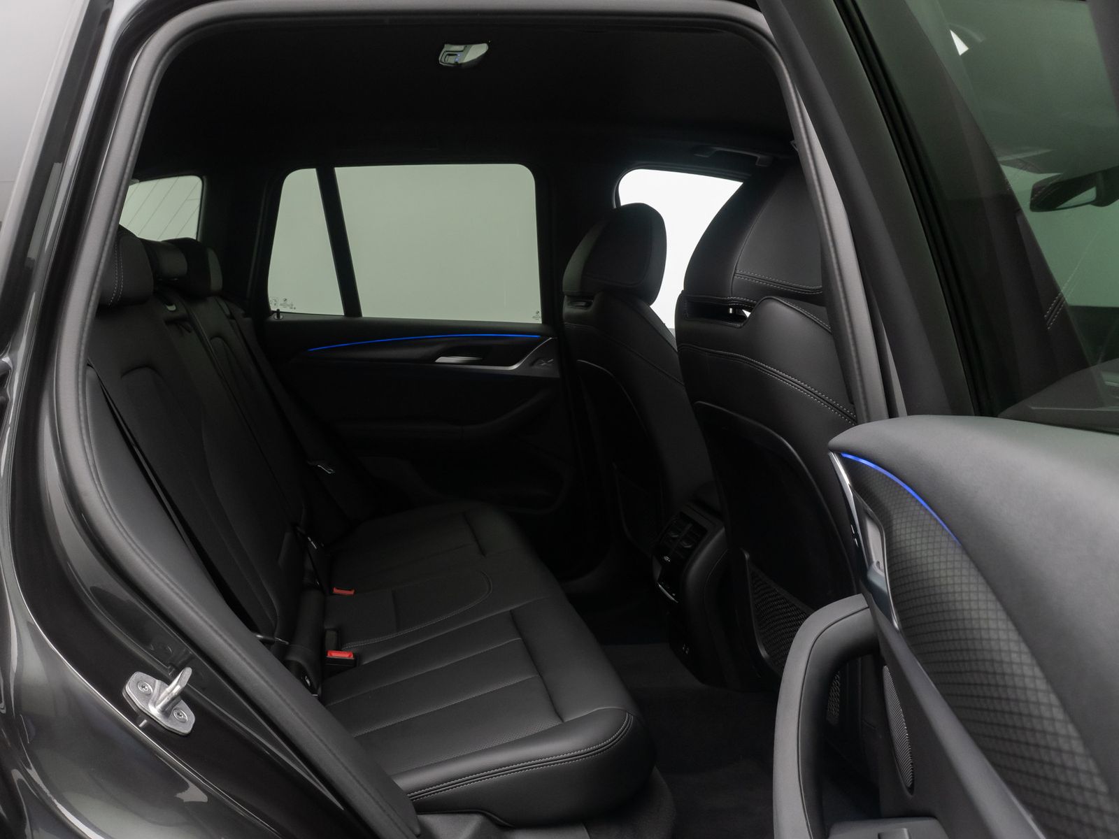 BMW X3 xD30d M Sport 360° DAB AHK Lenkradheizung 19"