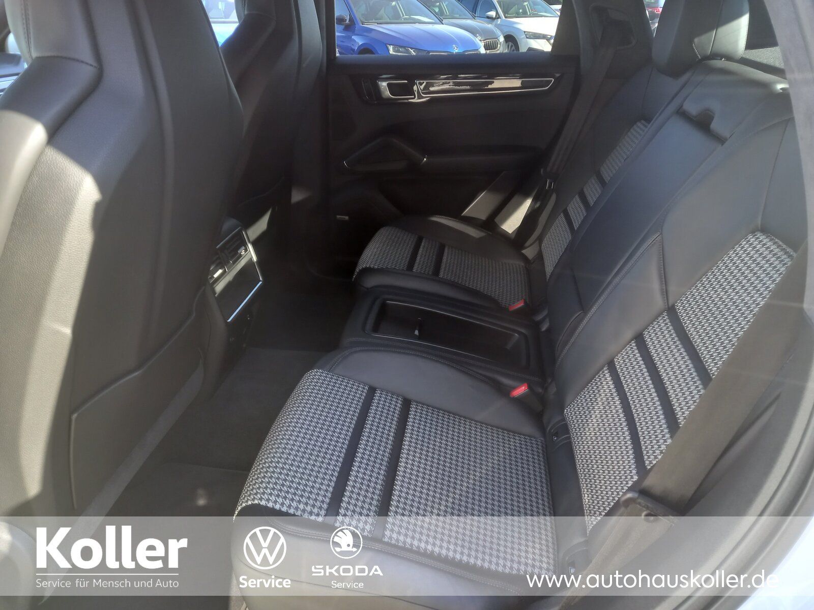 Porsche Cayenne Coupe GTS Carbon Paket PASM SView PDLS
