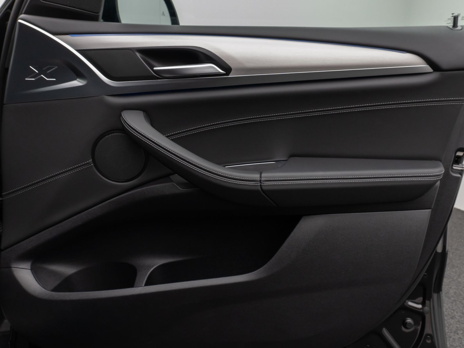 BMW X3 xD30e M Sport - Samsaru's Car Outlet