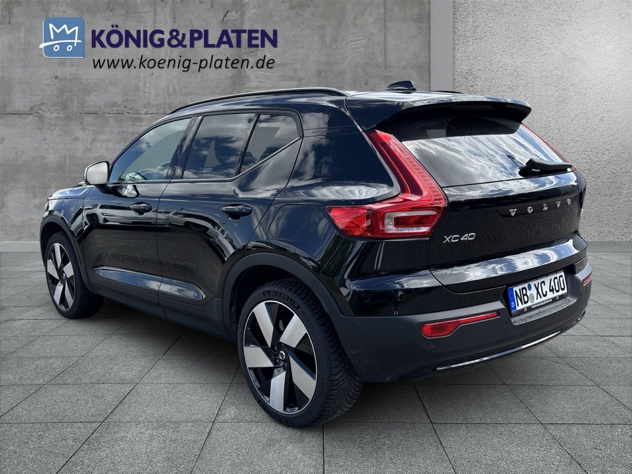 Volvo XC40 Twin Pure Electric AWD Ultimate Recharge - Samsaru's Car Outlet