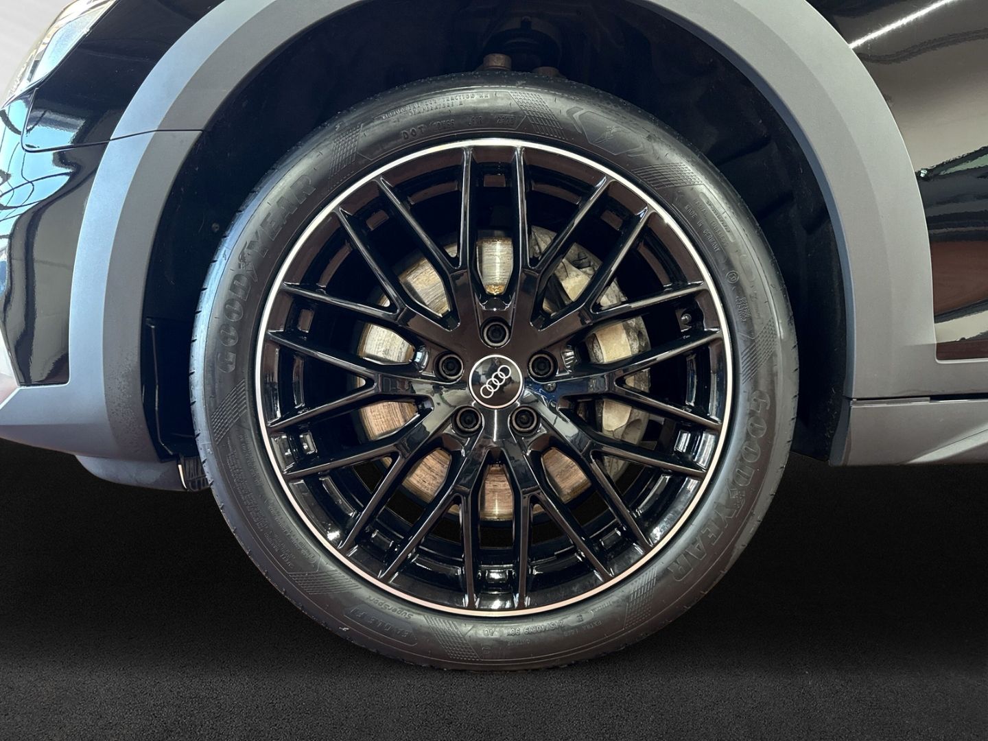 Audi A4 allroad 50 TDI qu tiptro AHK+B&O+Kamera+Pano