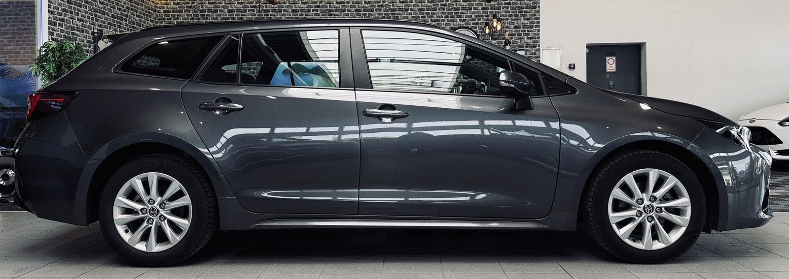 Toyota Corolla Touring Sports Hybrid 1.HD|KAMERA|ACC|SH