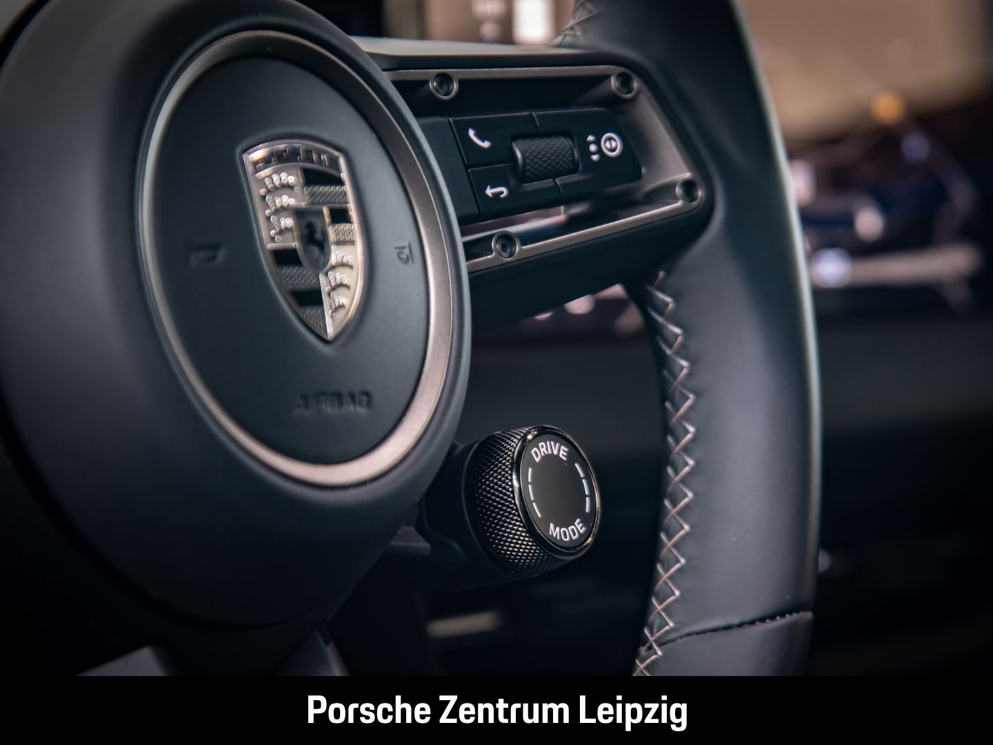 Porsche Macan Turbo Burmester InnoDrive AR-HeadUp