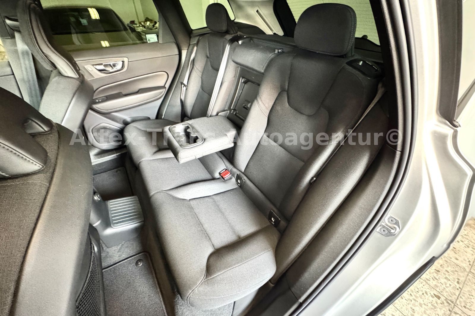 Volvo XC60 Inscription AWD/NAV/SHZ/PANO/KAMERA/AHK/H&K