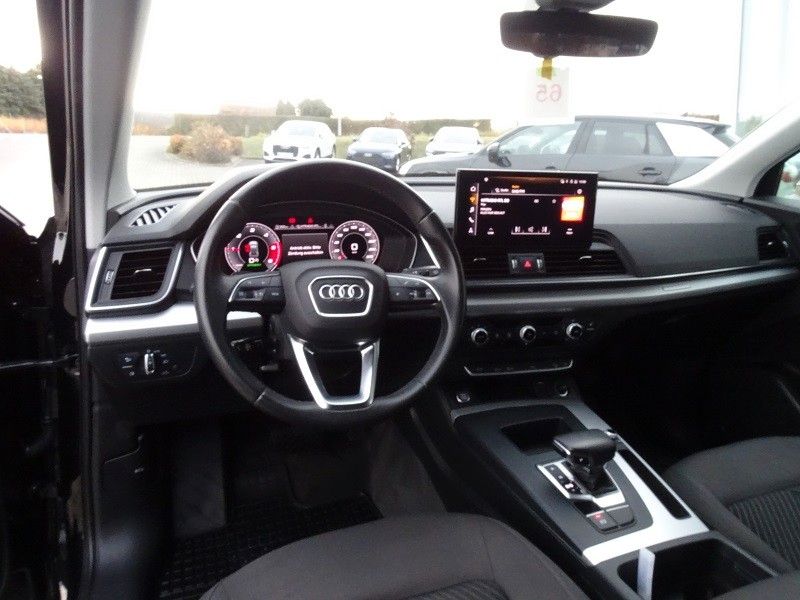 Audi Q5 40 TDI S Line quattro - Matrix / AHZV