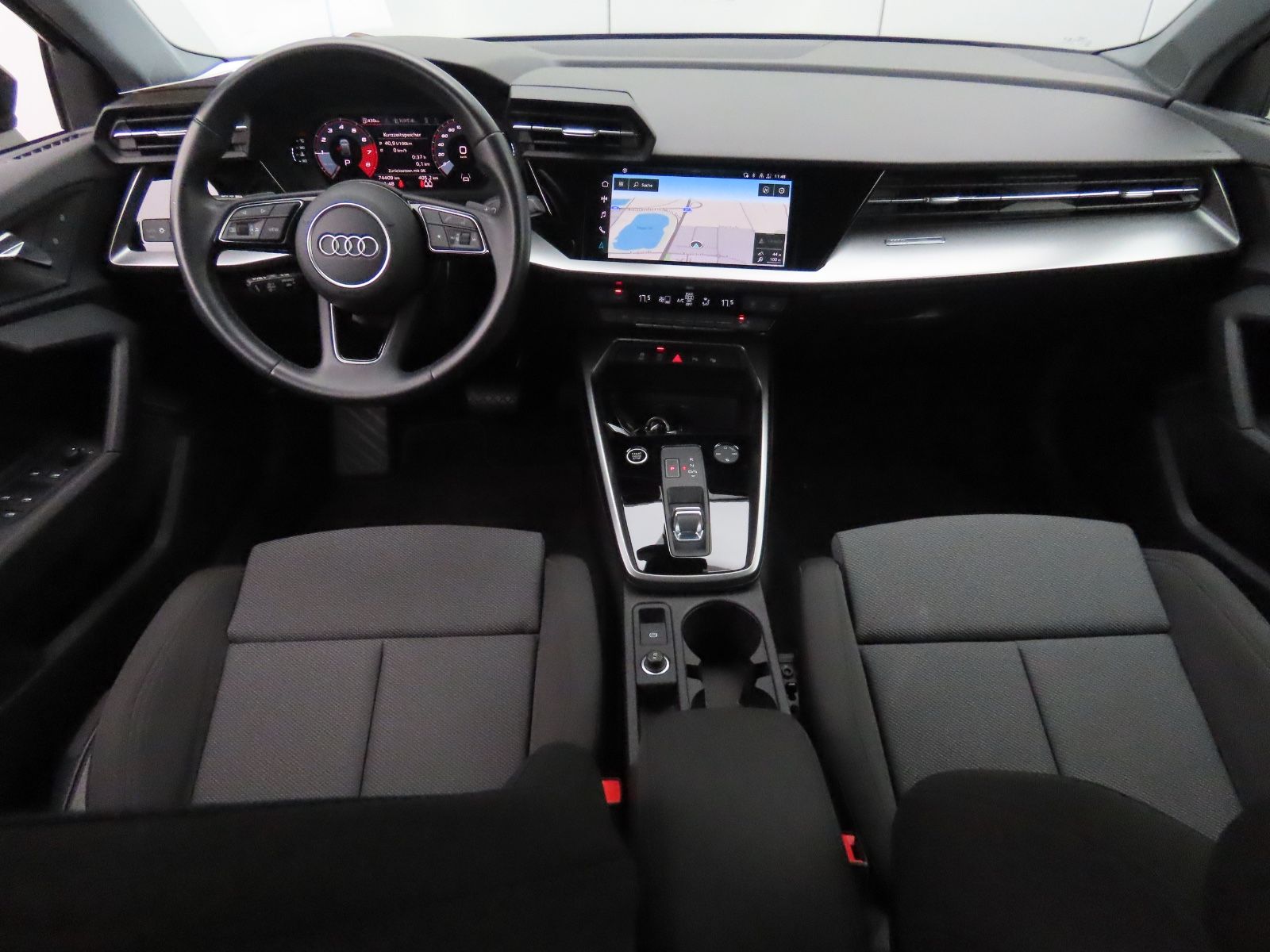 Audi A3 35 TFSI Sportback Autom. Sportsitze Navi