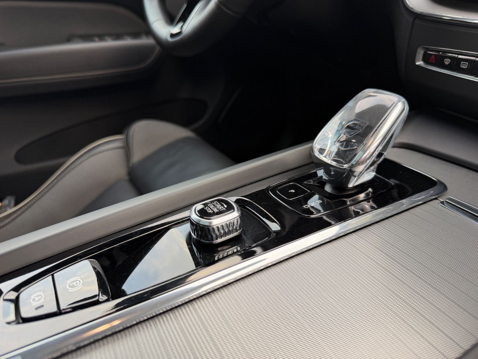 Volvo XC60 Polestar Engineered Recharge Plug-In Hybrid