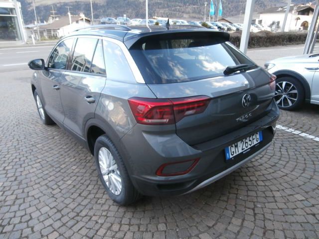 Volkswagen T-Roc 1.5 TSI OPF DSG Life" → "Volkswagen T-Roc 1.5 TSI Life - Samsaru's Car Outlet