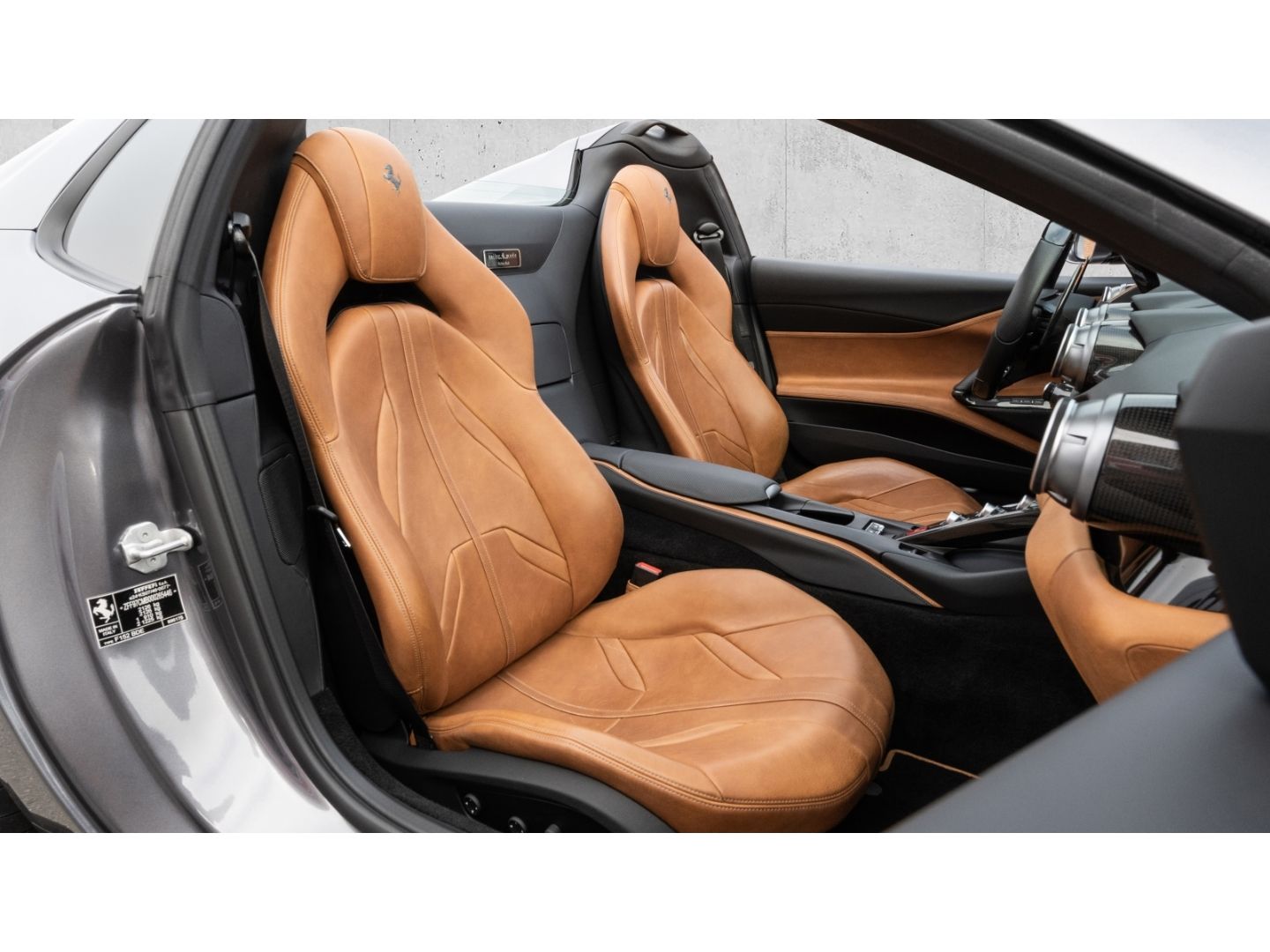 Ferrari 812 GTS *TAILOR-MADE* - Samsaru's Car Outlet
