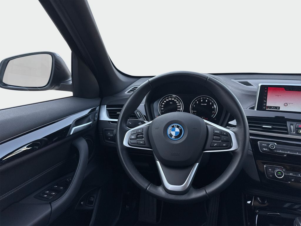BMW X1 xDrive25e Sport Line - Samsaru's Car Outlet