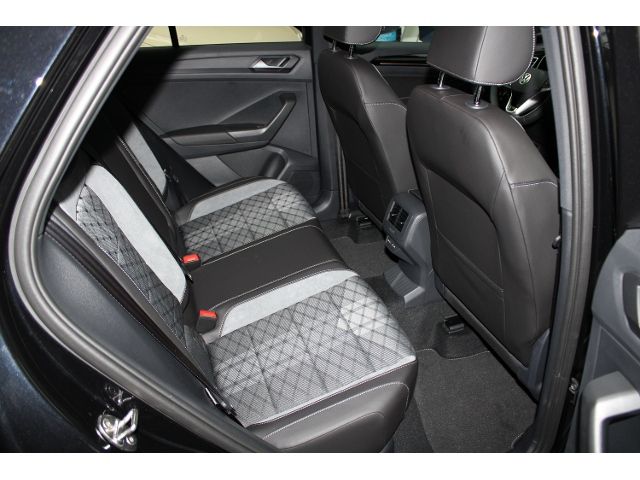 Volkswagen T-Roc R-Line 2.0 TSI DSG 4Motion - Samsaru's Car Outlet