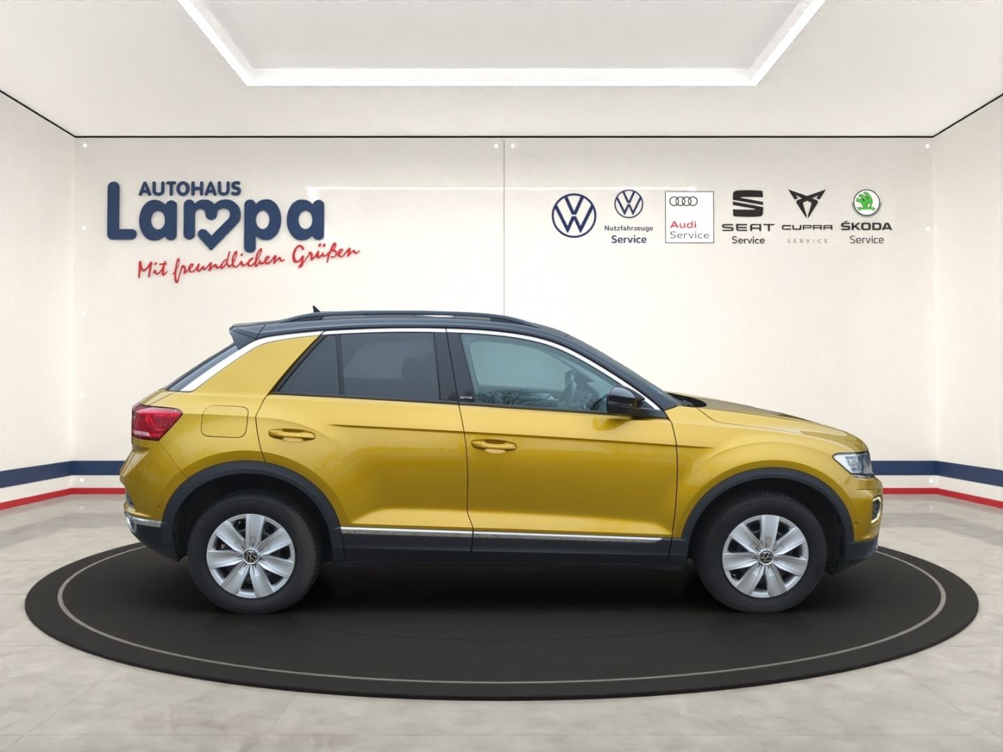 Volkswagen T-Roc Active 1.5 TSI - Samsaru's Car Outlet
