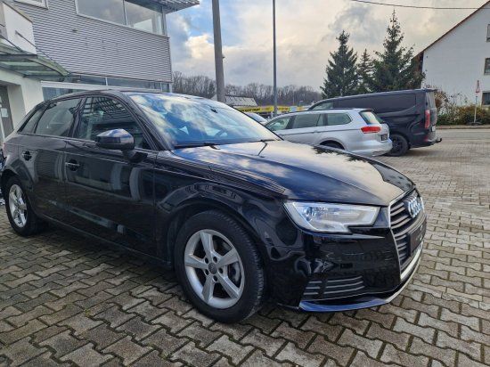 Audi A3 Sportback 35 TFSI S-Tronic - Samsaru's Car Outlet
