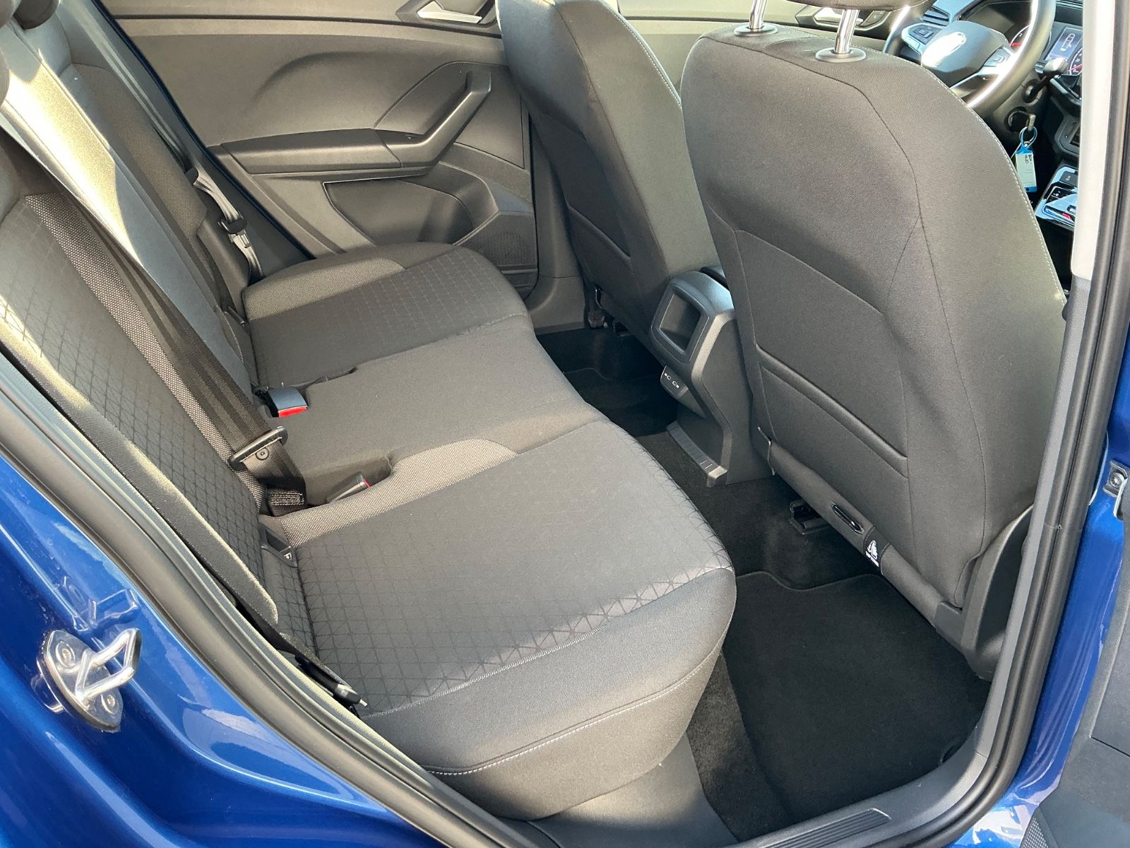 Volkswagen T-Cross Life - Samsaru's Car Outlet