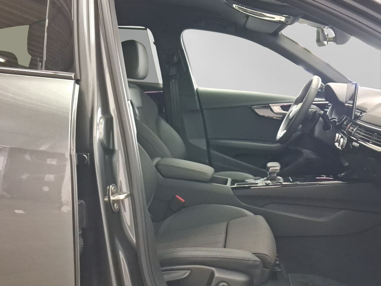 Audi A4 Avant 40 TFSI Q 2x S LINE AHK Virtual LED LM1