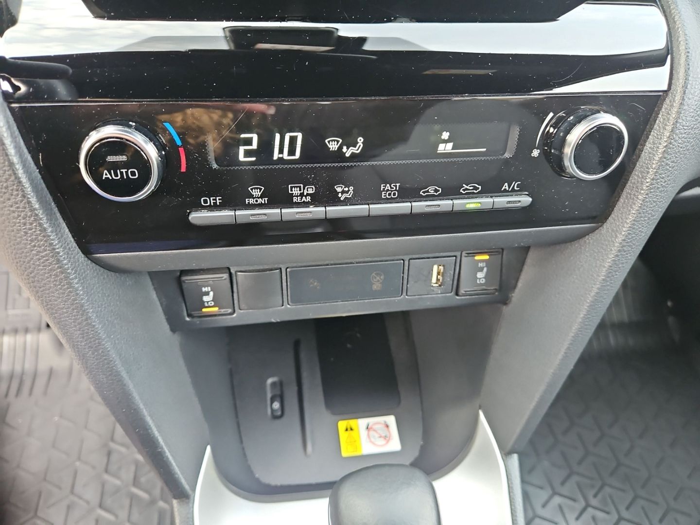 Toyota Yaris Cross Hybrid FWD Team Deutschland SHZ LHZ