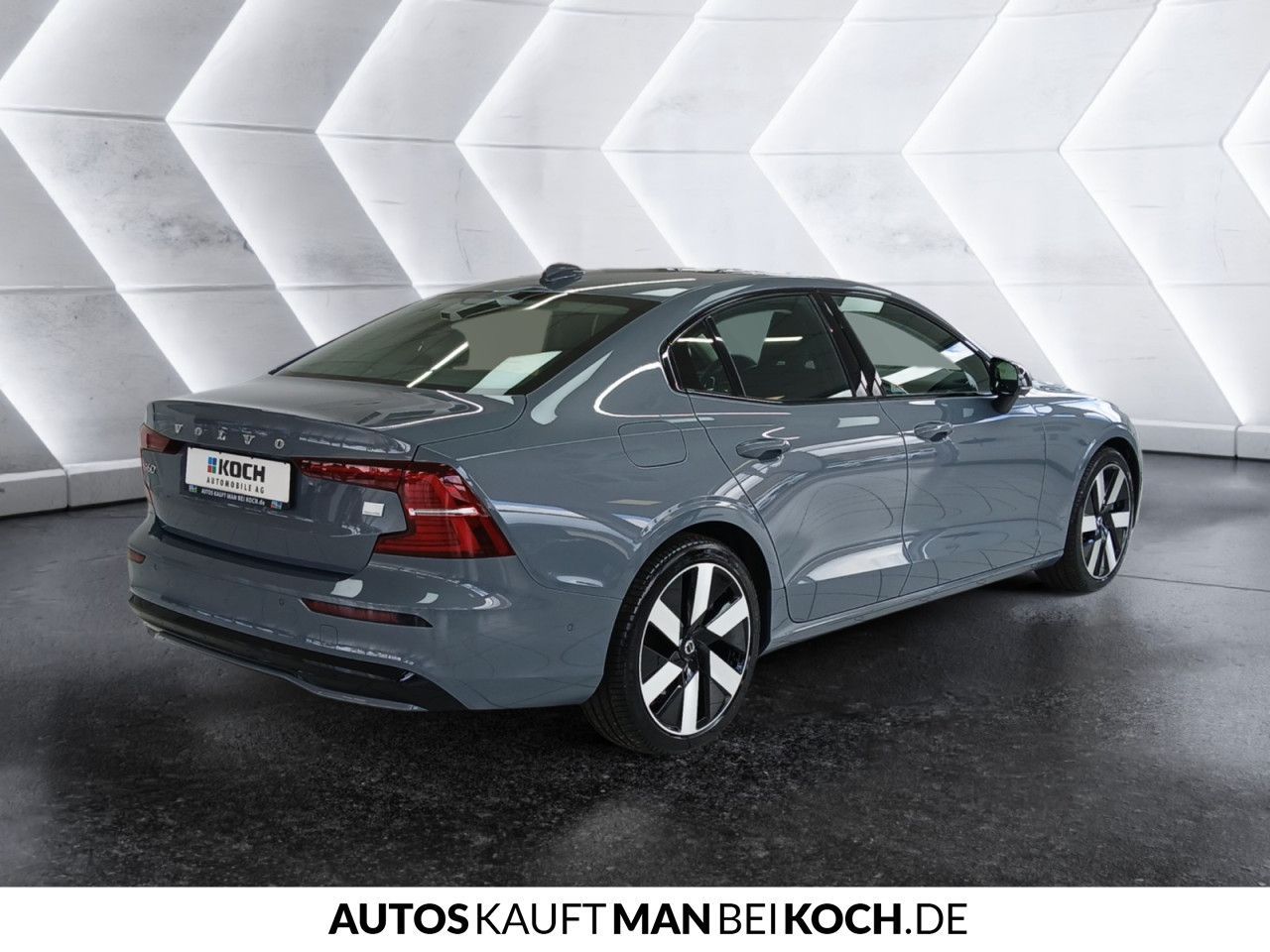 Volvo S60 T8 Plug-In AWD Ultimate Dark HIGH- END