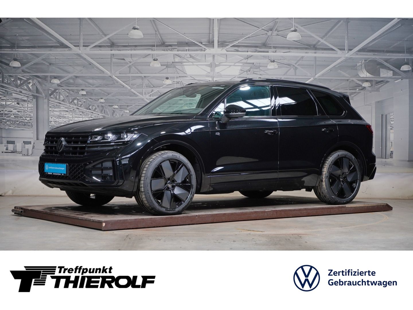Volkswagen Touareg R-Line 3.0 TDI 360 Pano AHK