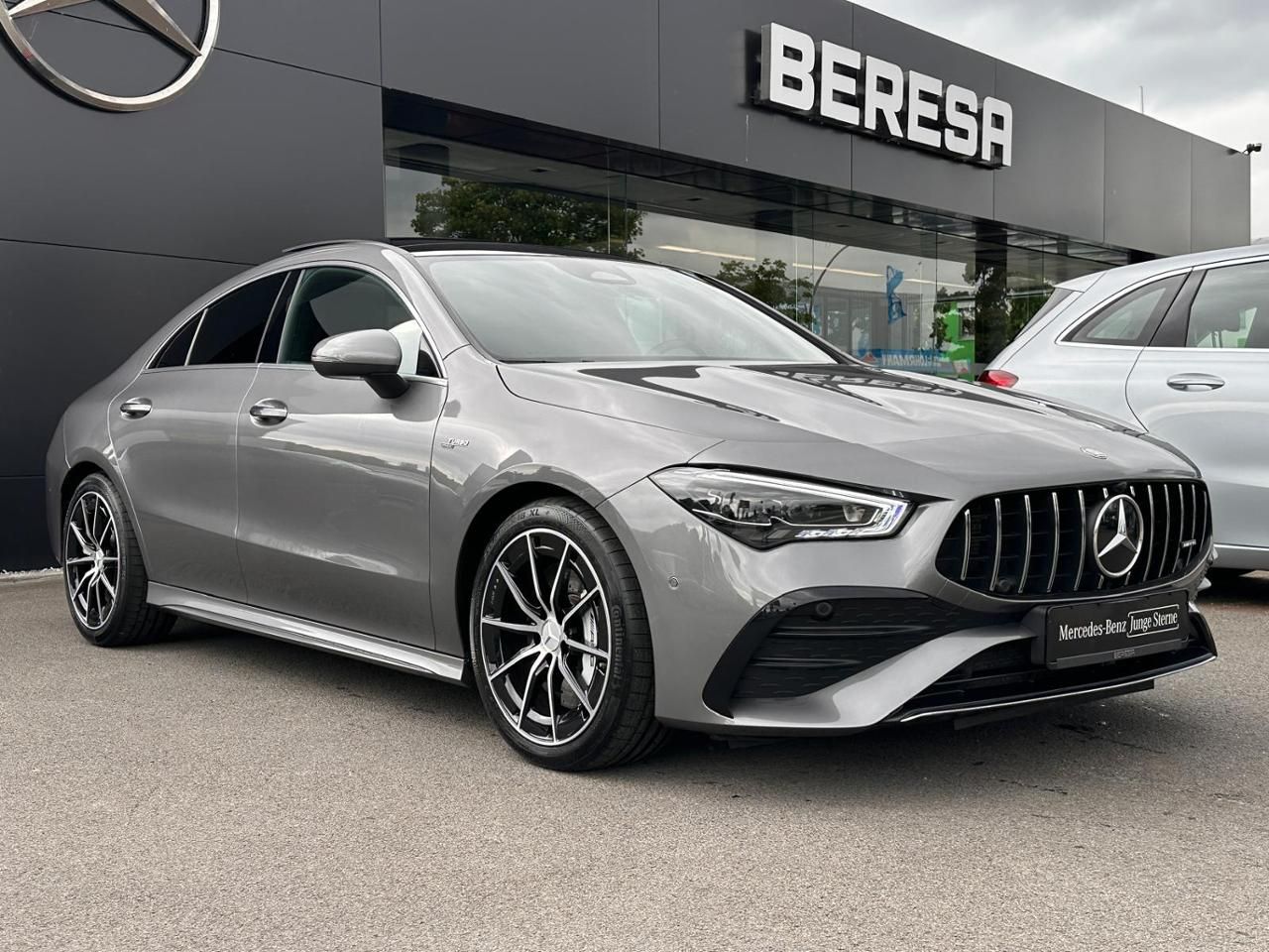 Mercedes-Benz CLA 35 AMG 4M - Samsaru's Car Outlet