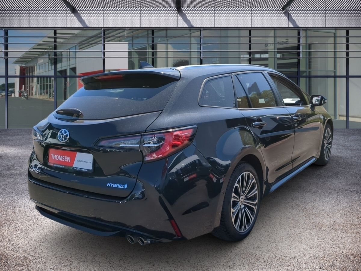 Toyota Corolla Touring Sports 2.0 Team - Samsaru's Car Outlet
