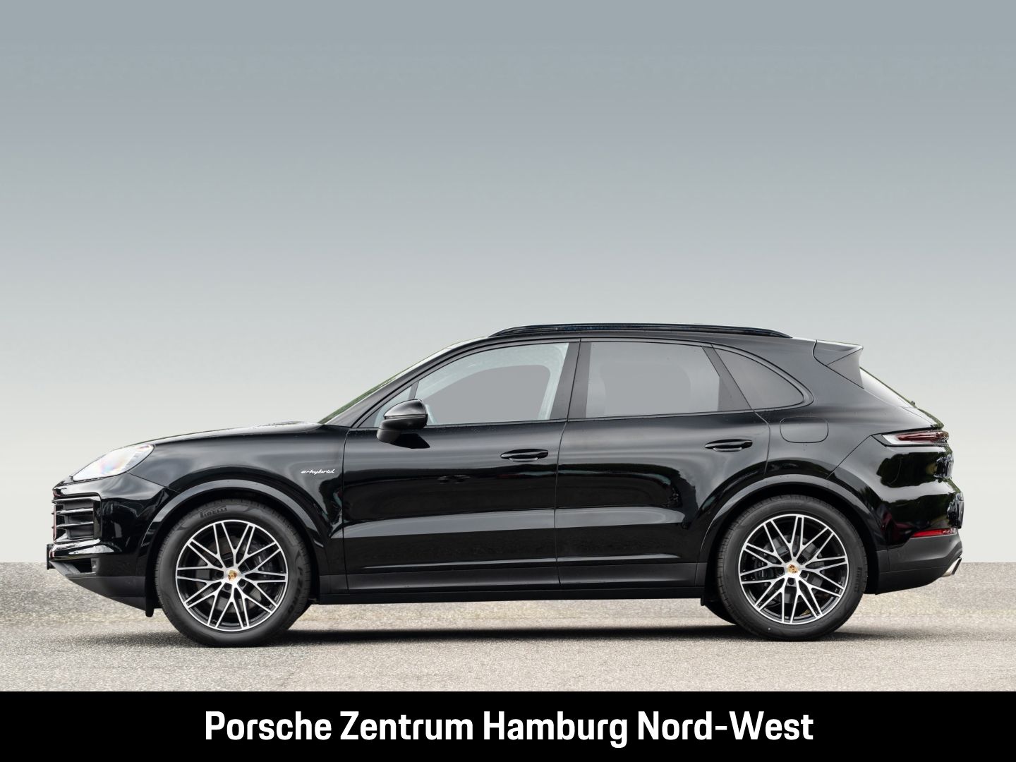 Porsche Cayenne E-Hybrid Panoramadach PASM BOSE InnoDr.