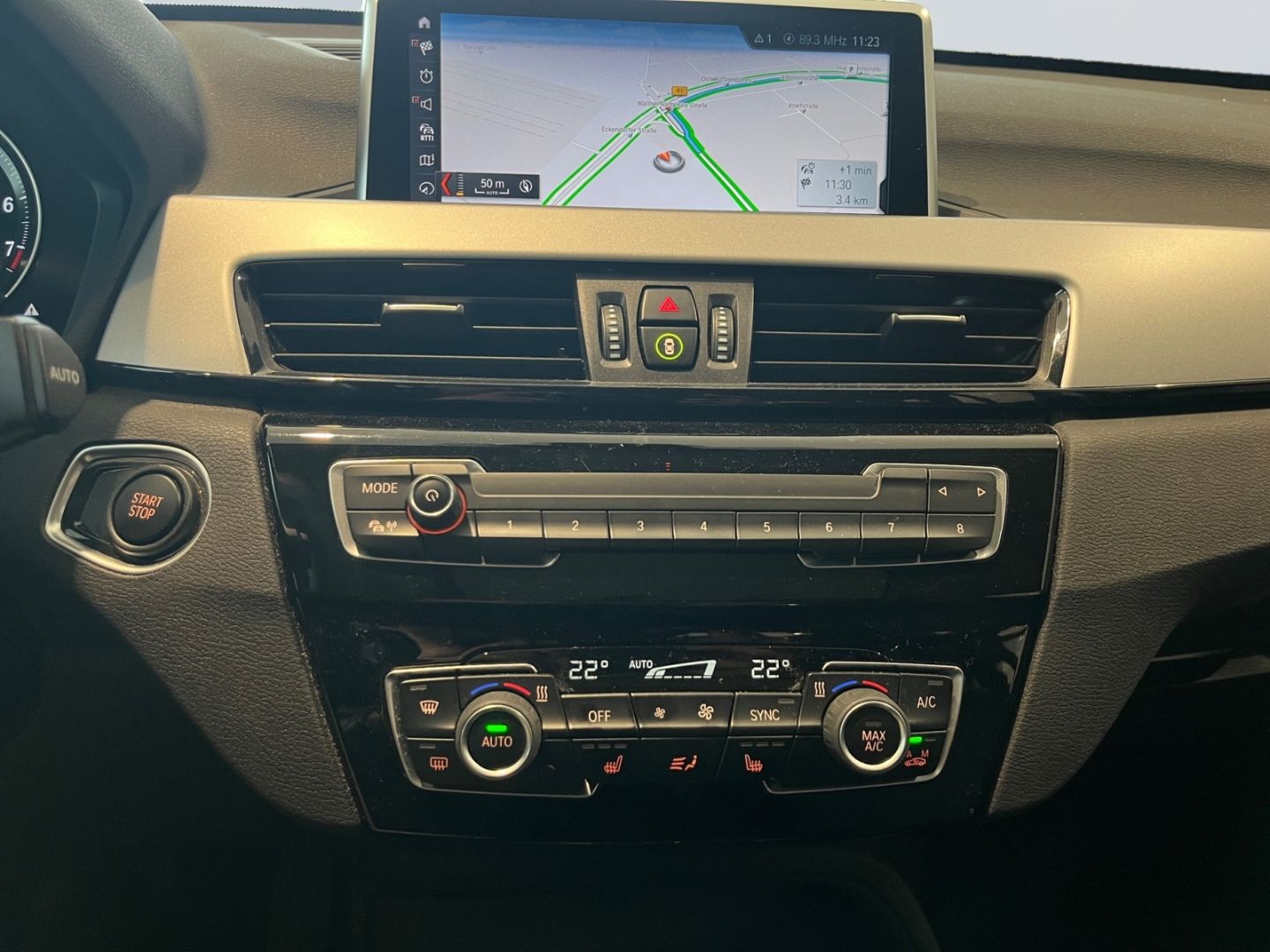 BMW X1 xDrive25e Advantage - Samsaru's Car Outlet