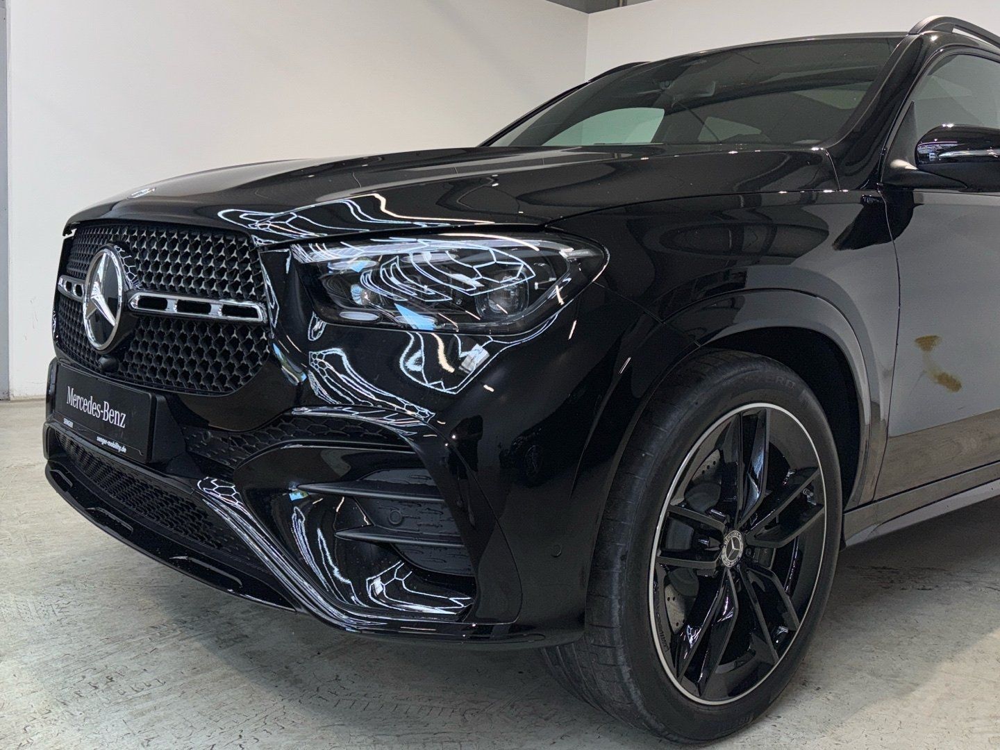 Mercedes-Benz GLE 450 4M AMG Distronic Multibeam Pano AHK 360°