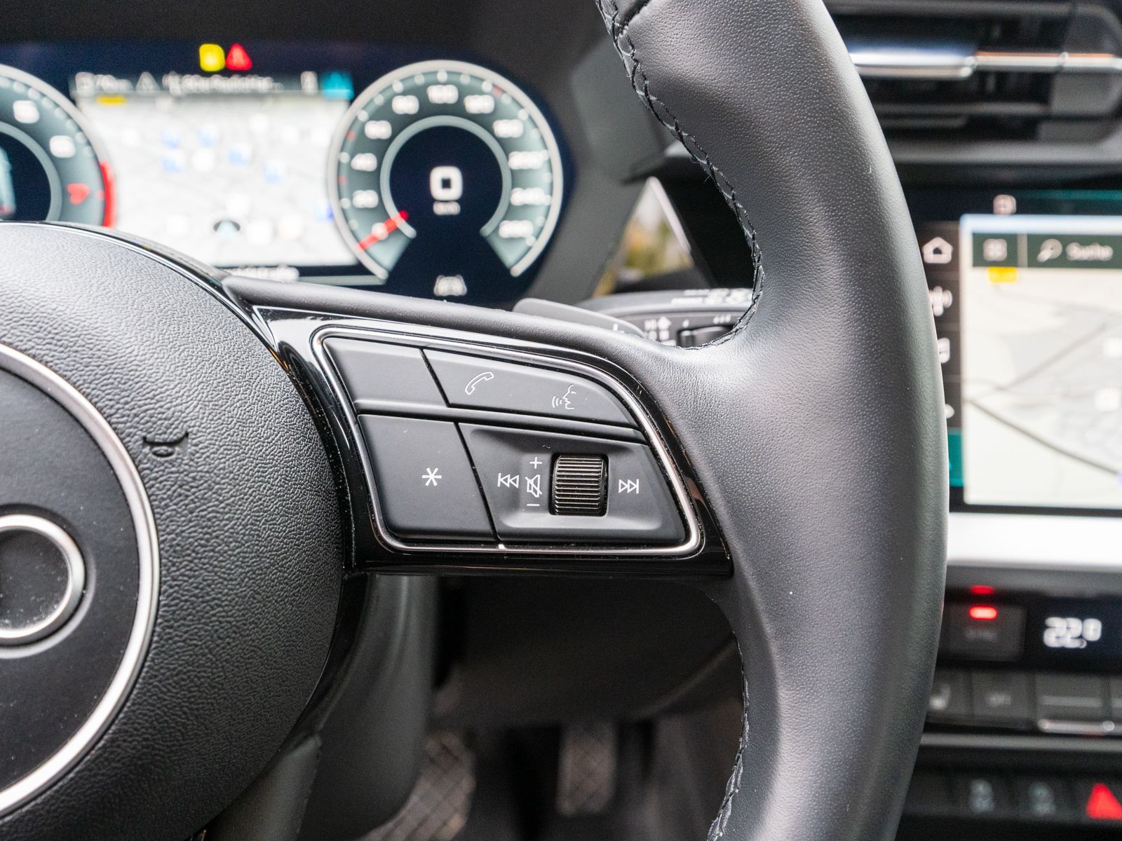 Audi A3 Sportback S line 35 TFSI Stronic LED Navi PDC