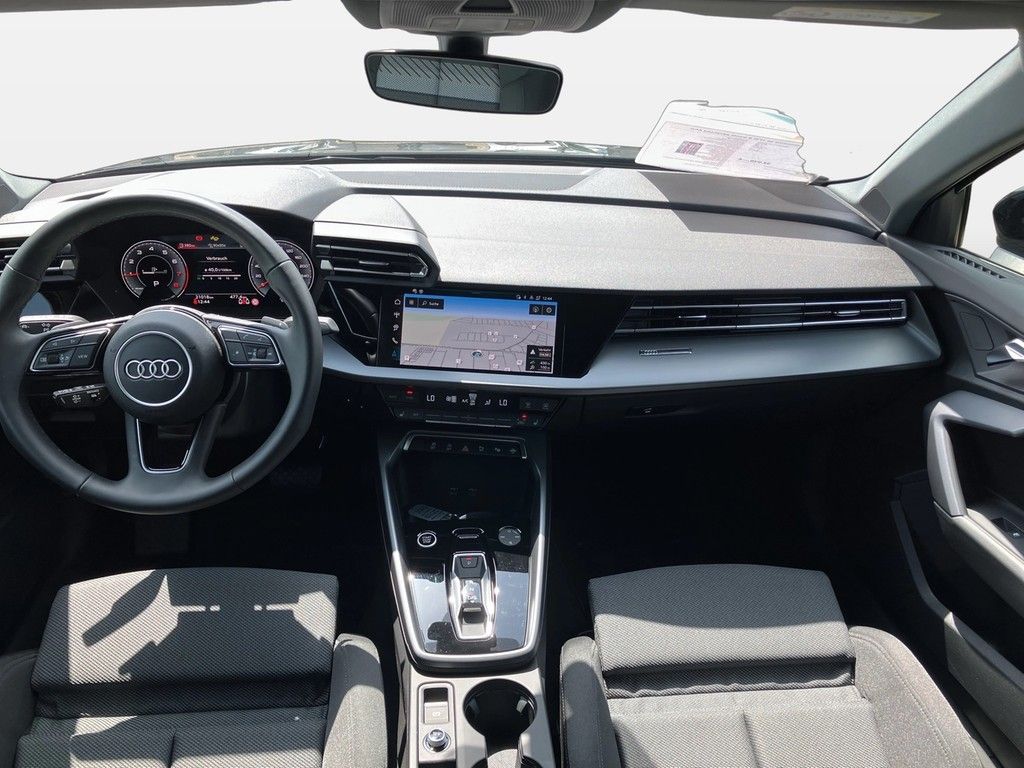 Audi A3 Limousine 30 TFSI S tronic advanced - Samsaru's Car Outlet