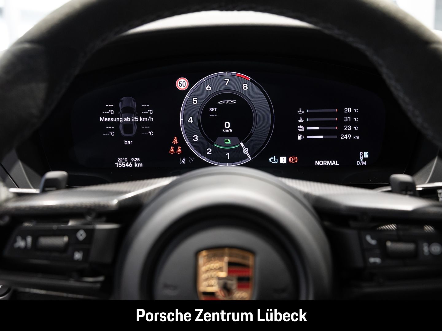 Porsche 992 911 Carrera 4 GTS BOSE Sportabgasanlage LED