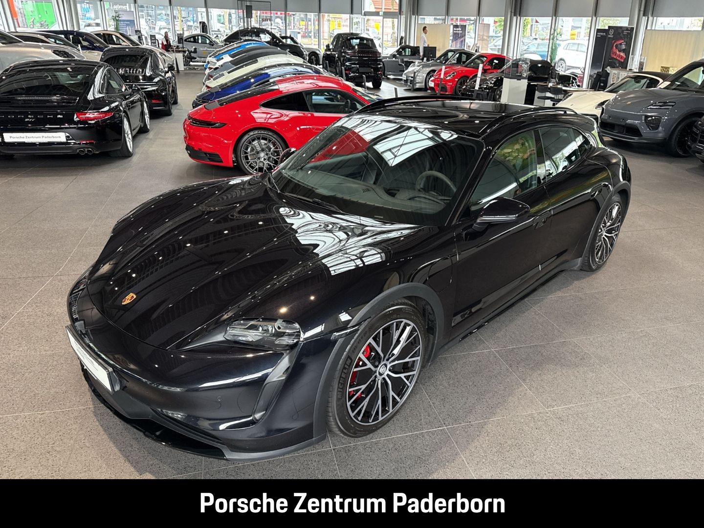 Porsche Taycan 4S Cross Turismo InnoDrive Surround-View