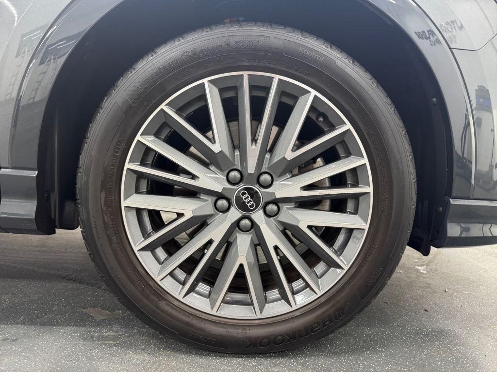 Audi Q3 40 TFSI Sportback quattro S line - Samsaru's Car Outlet
