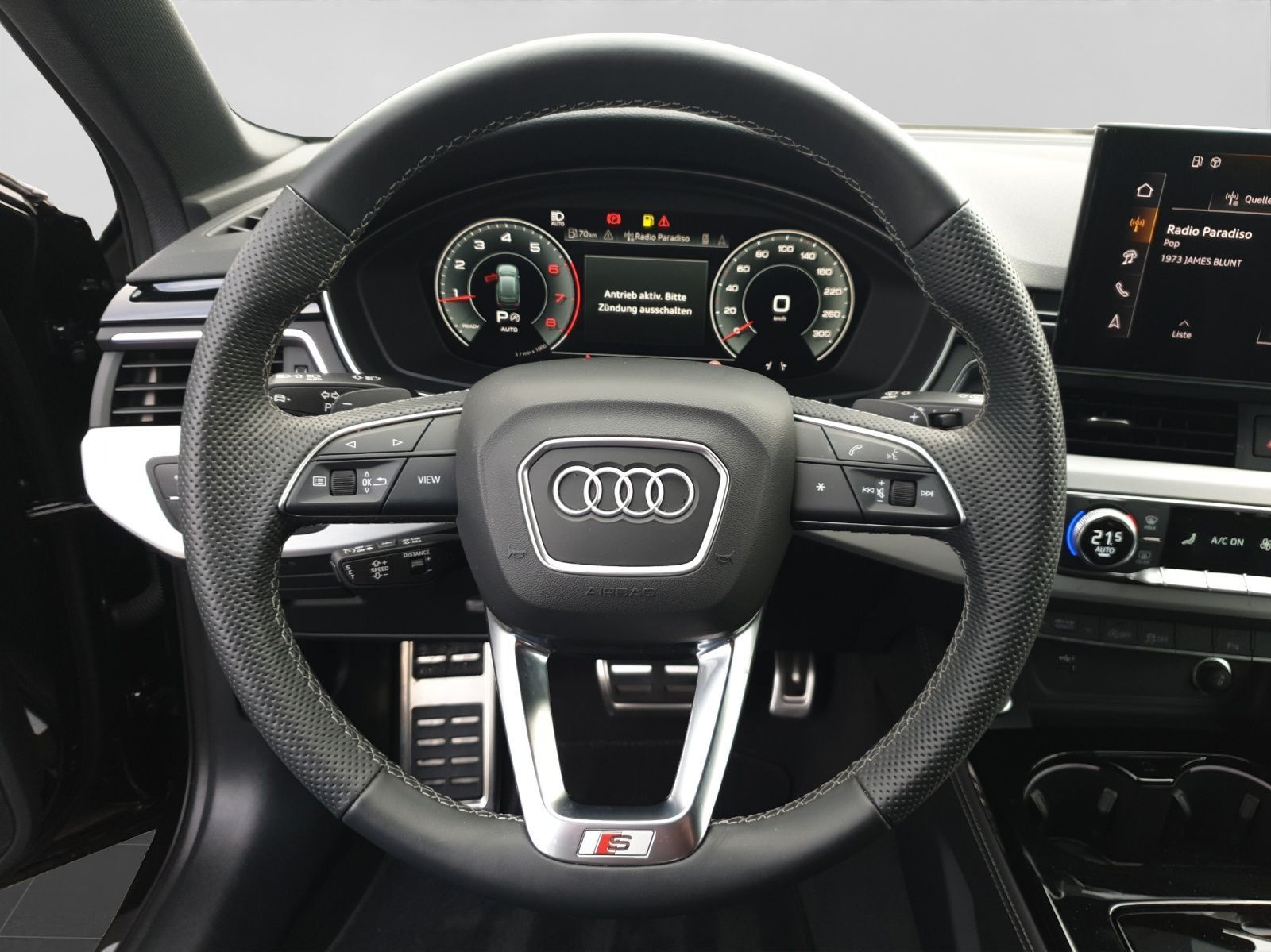Audi A4 Avant 40 TFSI Q 2x S LINE AHK LM19 MATRIX-LED
