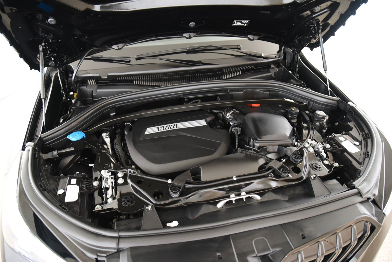BMW X1 xDrive23d M Sportpaket - Samsaru's Car Outlet