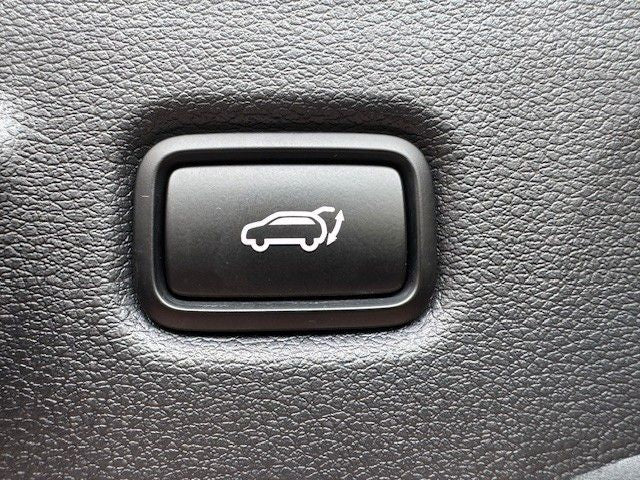 Kia XCeed Platinum Edition - Samsaru's Car Outlet