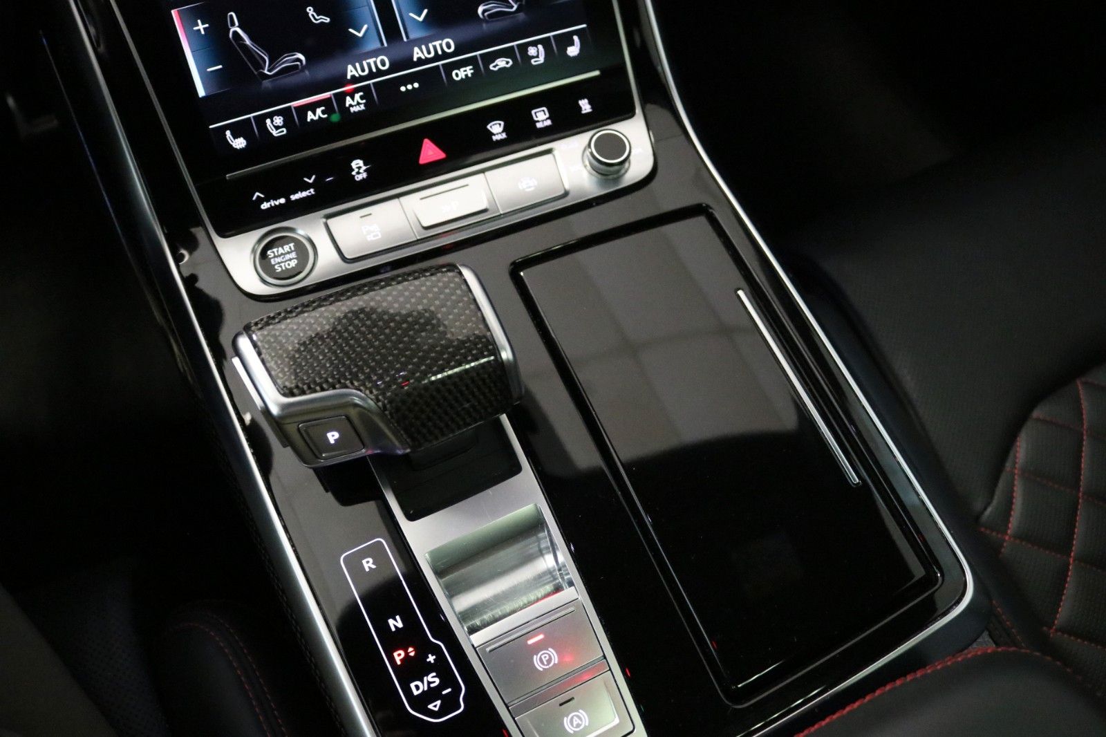 Audi Q7 S-Line competition plus Luft HUD Laser 7-Sitz