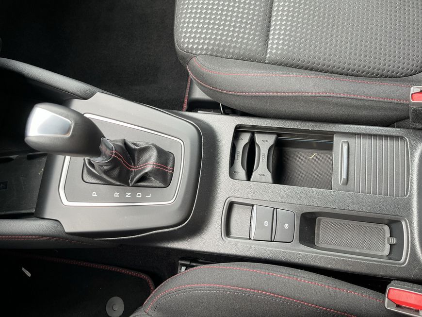 Ford Focus Turnier 1.0 ST-LINE X *AHK* Head Up*