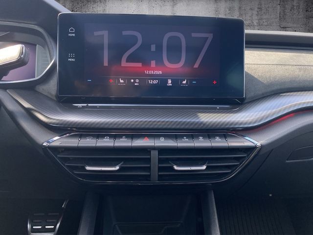 Skoda Octavia Combi RS 1.4 TSI iV DSG Navi+Pano+LED