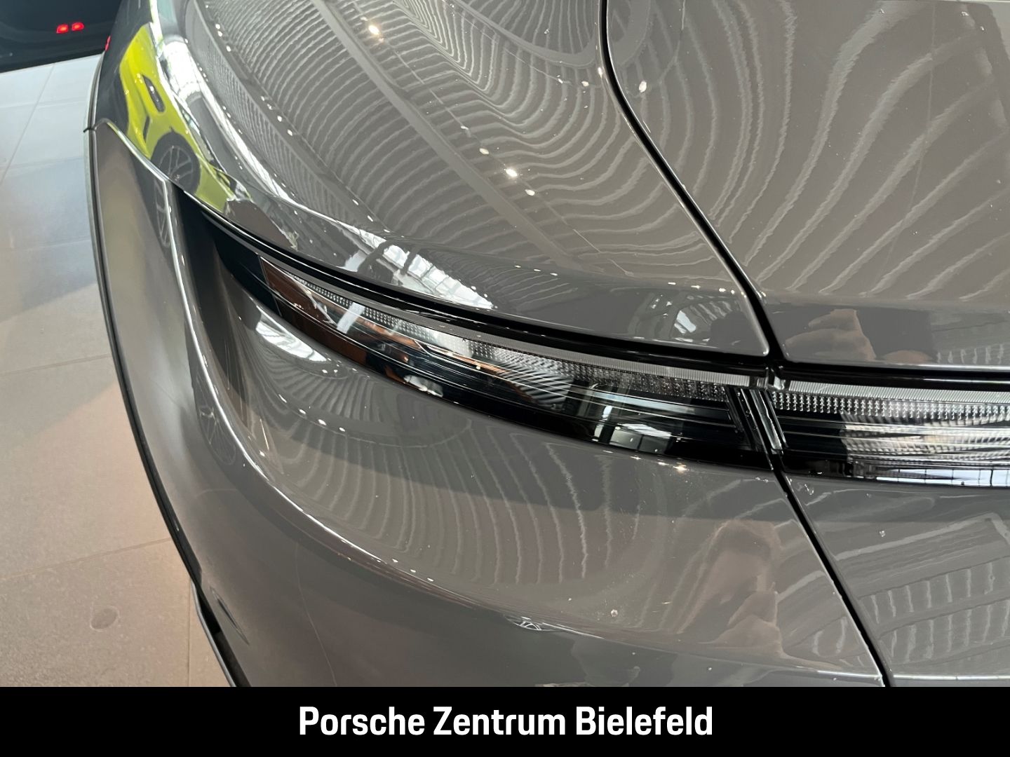 Porsche Taycan 4S Cross Turismo Panorama Luftfederung