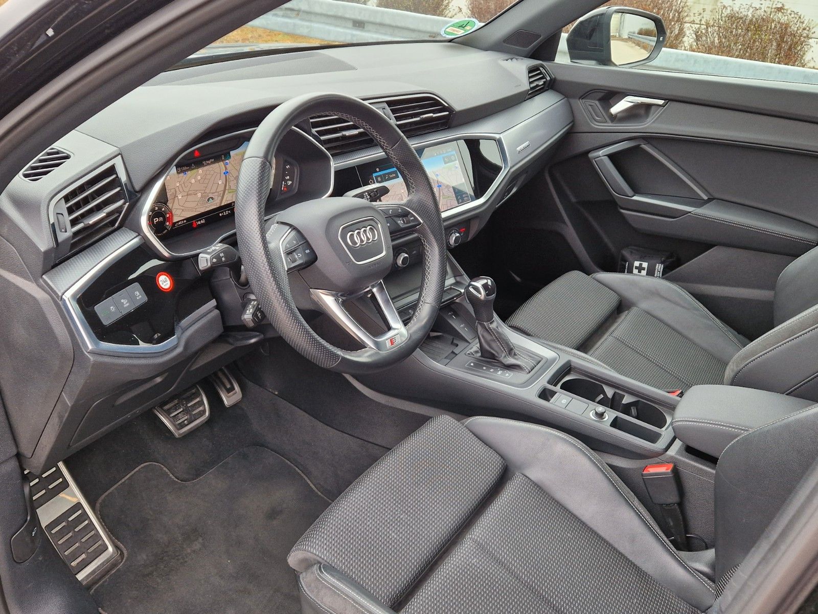 Audi Q3 40 TDI quattro S line - Samsaru's Car Outlet