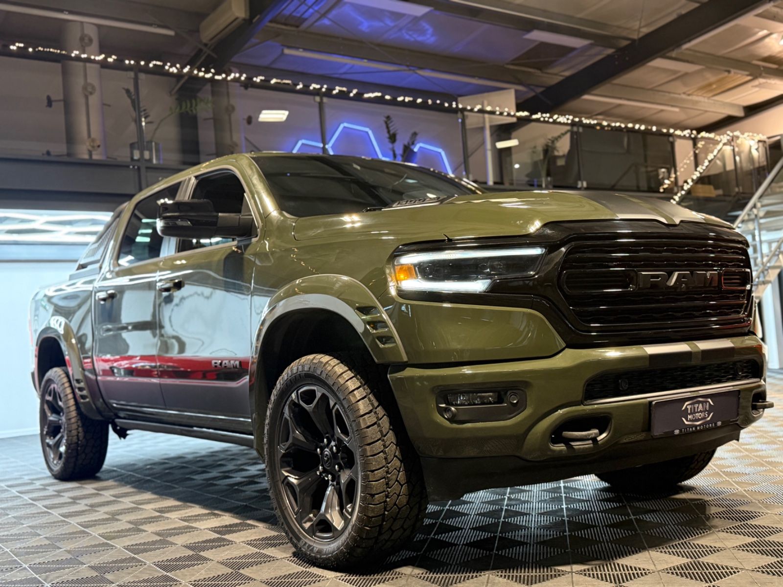 Dodge RAM 1500 5.7 LIMITED/NIGHT/VIRTUAL/FACELIFT/19%/