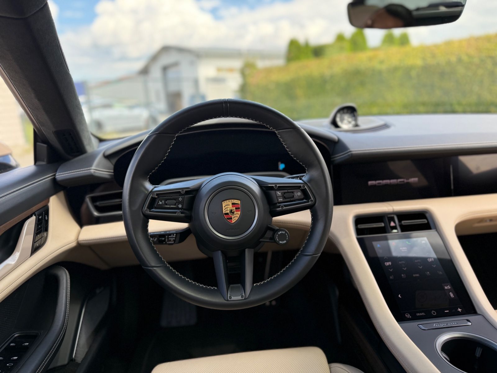 Porsche Taycan Cross Turismo Turbo S Exclusiv Manufaktur
