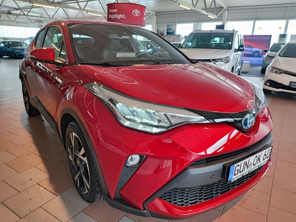 Toyota C-HR 2.0 Hybrid - Samsaru's Car Outlet