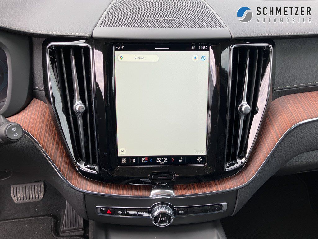 Volvo XC60+T8+AWD+Ultimate+AHK+360°Kam+Massage+Standhz