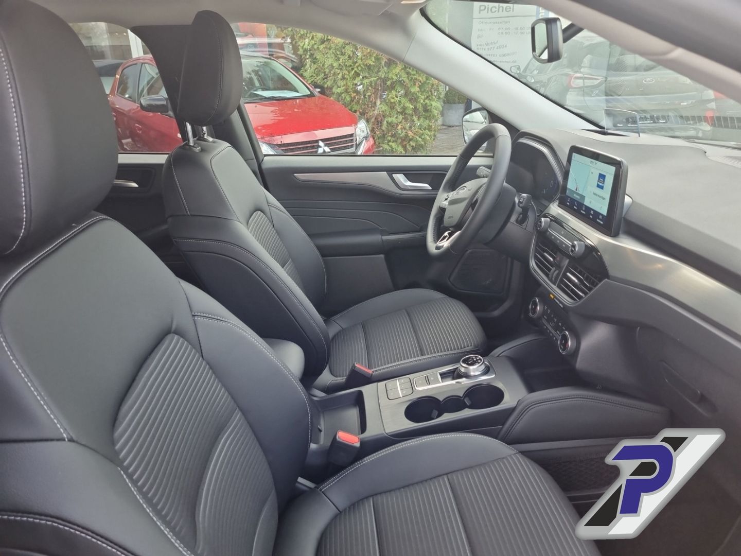 Ford Kuga Plug-In Hybrid Titanium X - Samsaru's Car Outlet