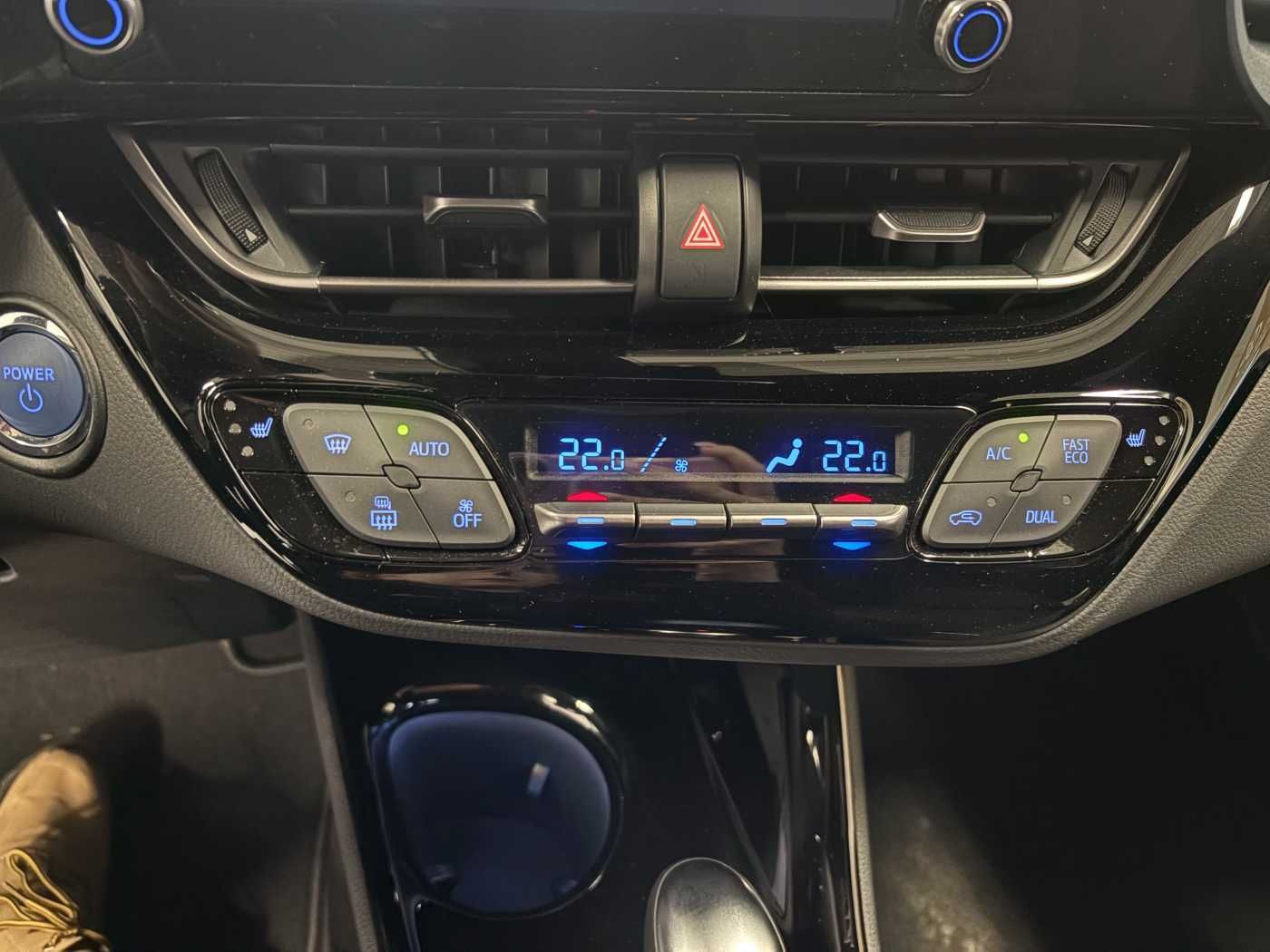 Toyota C-HR Hybrid - Samsaru's Car Outlet