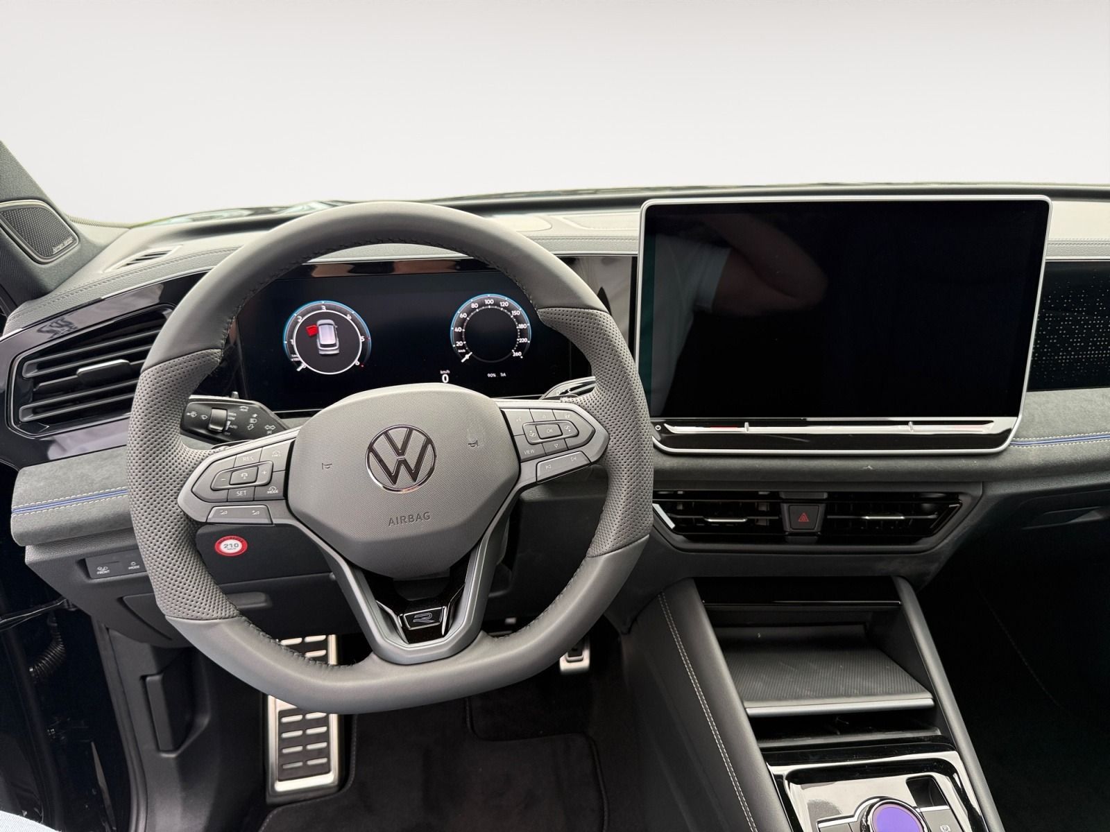 Volkswagen Tiguan R-Line 2,0 l TDI SCR *4MOTION*PANO*LEDER*