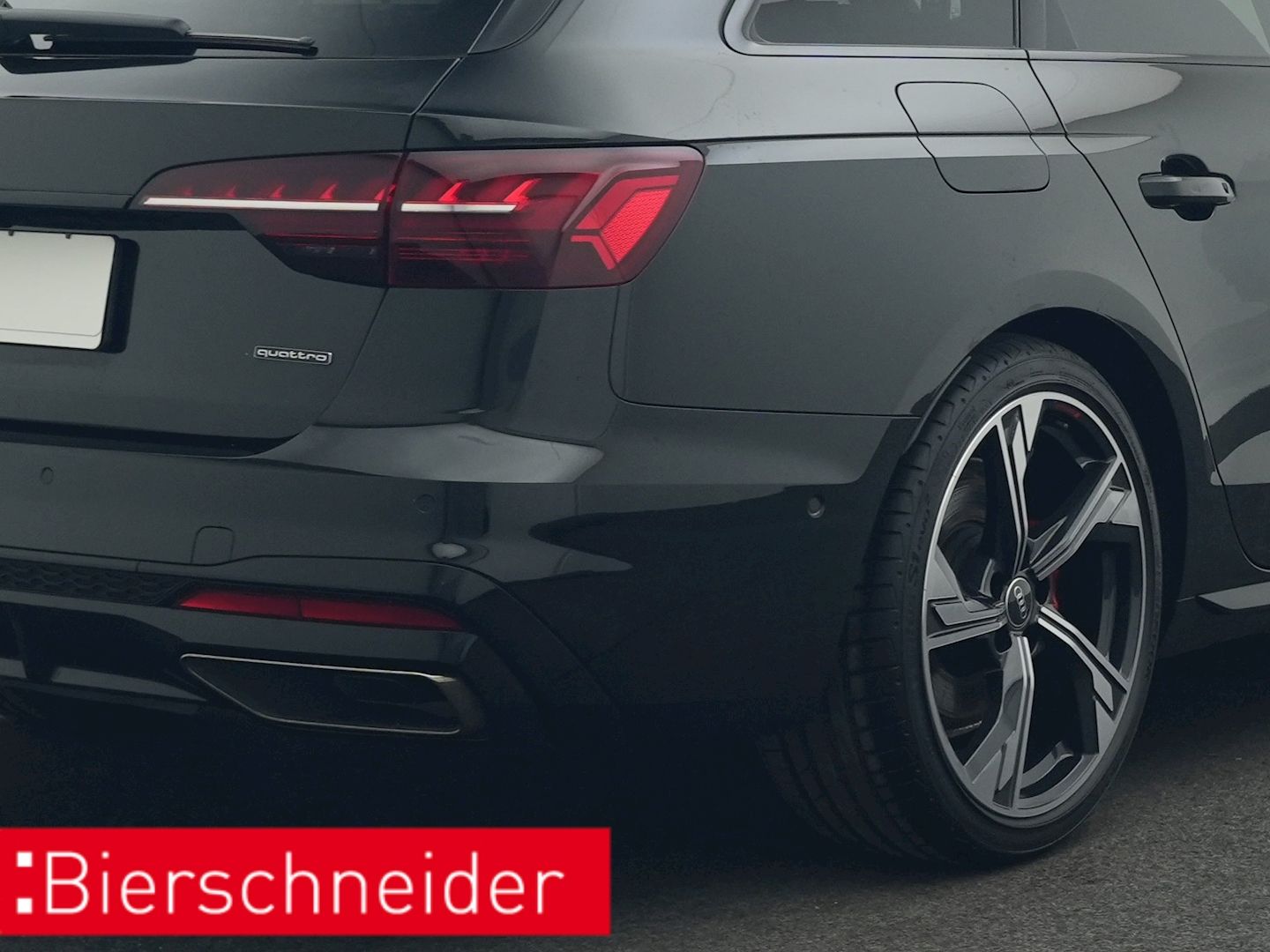 Audi A4 Av. 40 TFSI S-tronic qu s-line BLACK EDITION