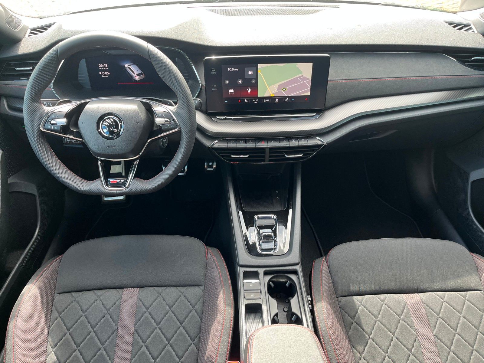 Skoda Octavia RS 2.0TSI - Samsaru's Car Outlet